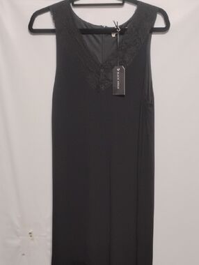 Black Swan Eva Lace-Trim Neck‎ And Hem Slip Dress